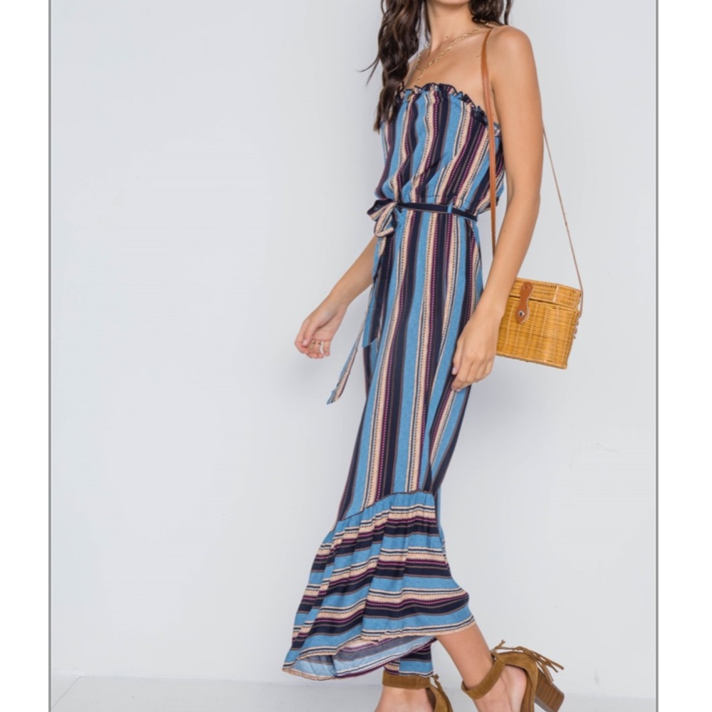 Closet clear🚨stripes strapless flare leg jumpsuit - Picture 3 of 6